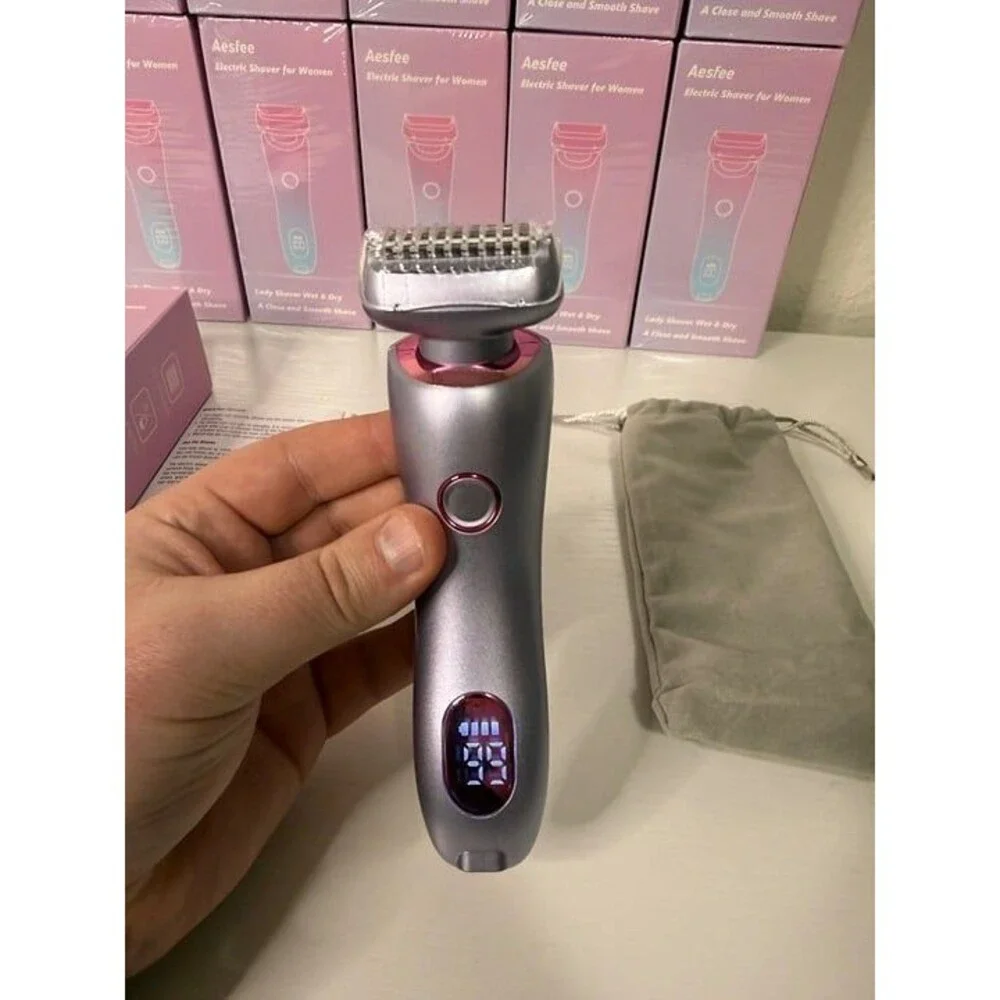 New Women's Electric Razor With Charger